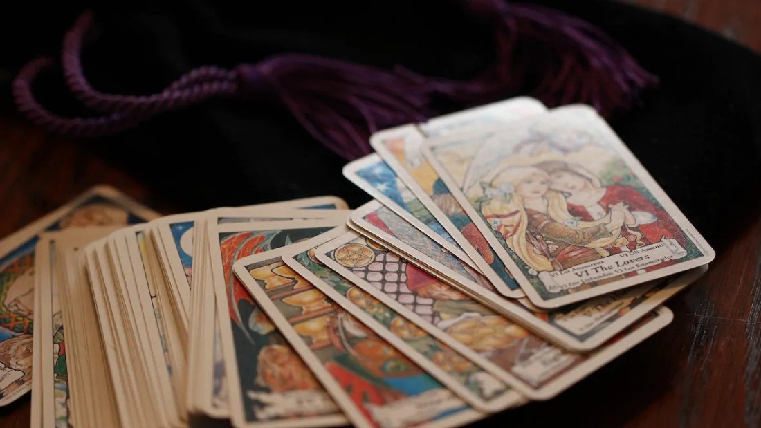 tarot-cards